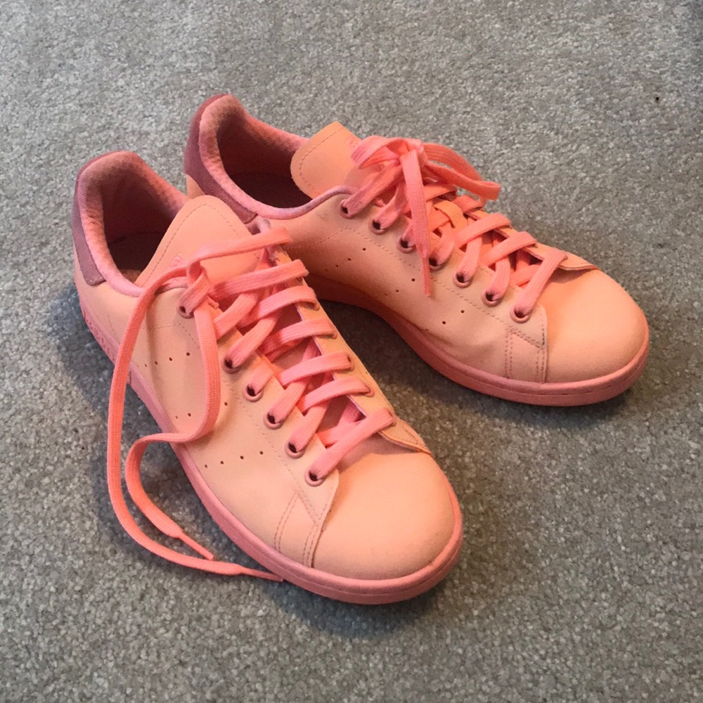 Limited edition color Stan Smith sneakers.